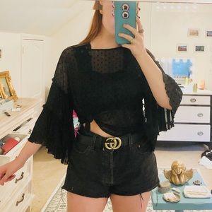 Mesh flutter sleeve blouse
